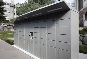 Parcel Lockers at Stone Cliff Apartments